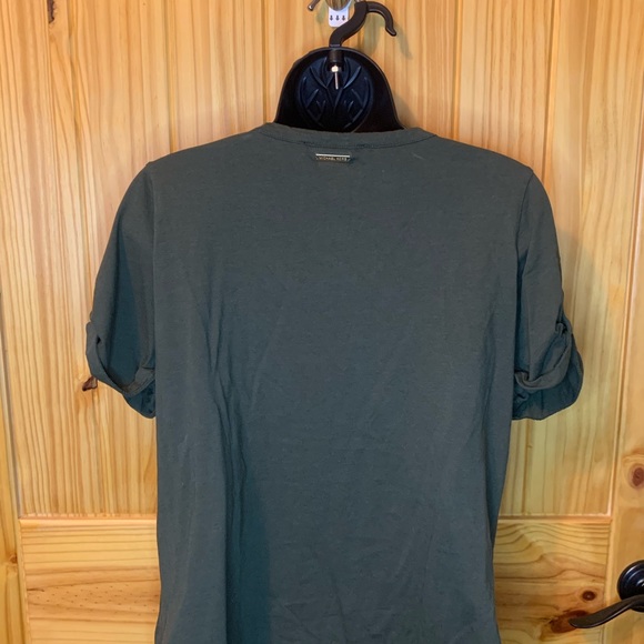 Michael Kors army green shirt, key hole neck, short sleeves, Sz L - Picture 5 of 7